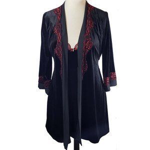 In Bloom lace detail velvet 2pc nightgown robe set